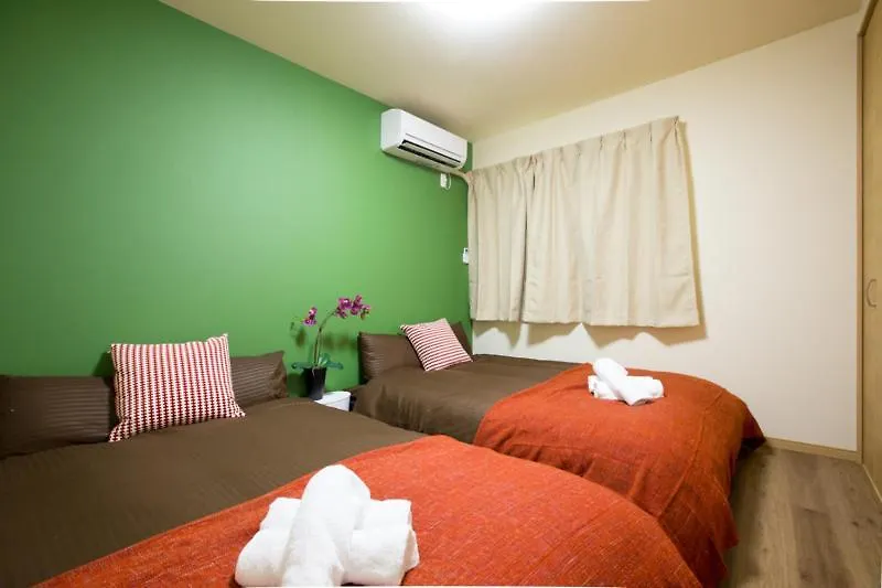 Guest house Tsuru House Hotel Osaka